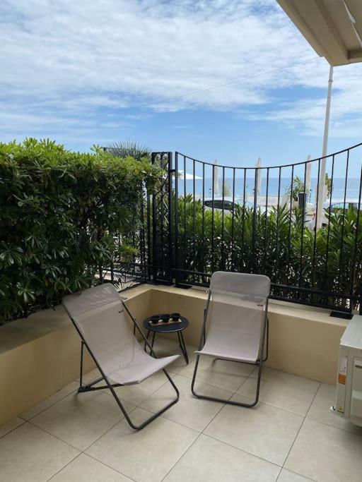 Superbe Studio Avec Terrasse En Front De Mer Menton Eksteriør billede